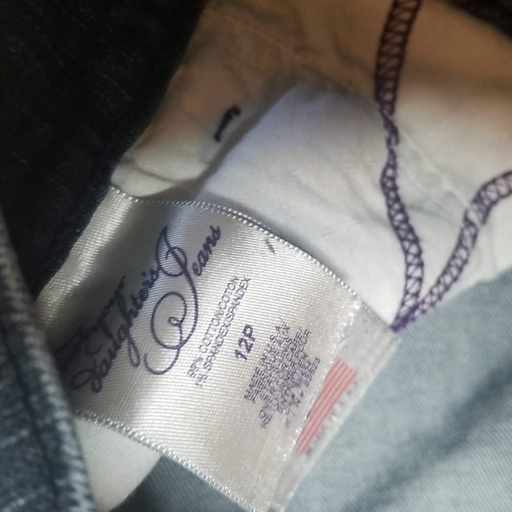 NYDJ Lift tuck Straight Jean's with bedazzled pockets - Picture 6 of 7